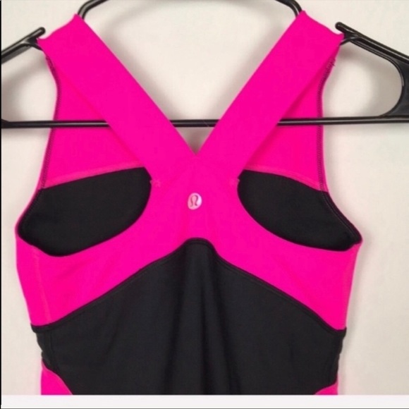 Lululemon Deep V Raspberry Athletic Tank Size 4 - Picture 5 of 9